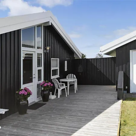 Lk1462-lokken-ostergardsvej-14 *